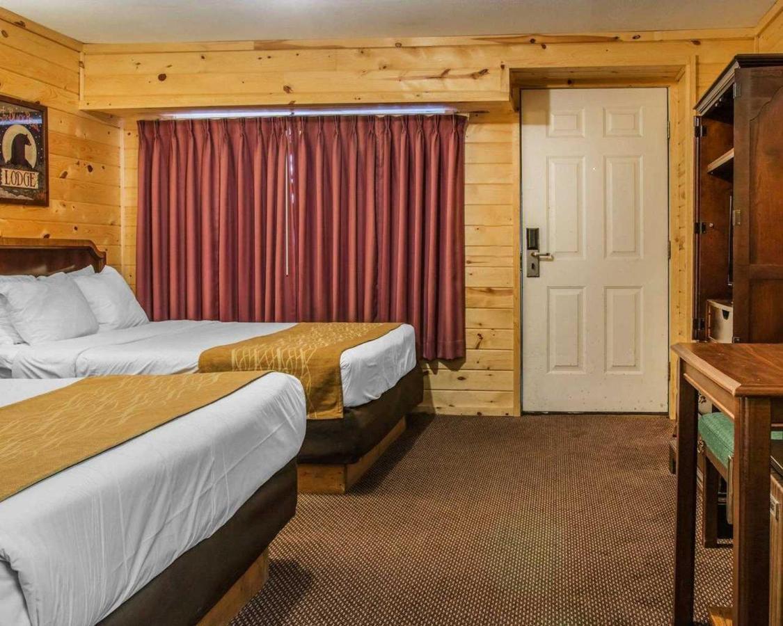 Cabins Of Mackinac & Lodge Mackinaw City Ngoại thất bức ảnh