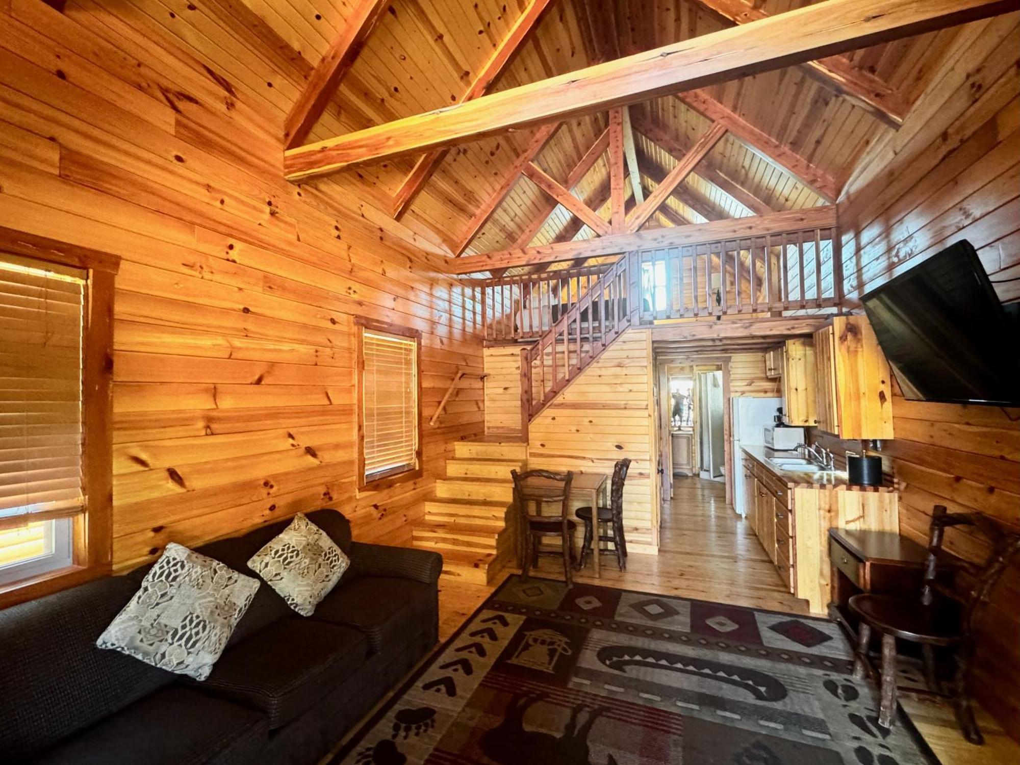 Cabins Of Mackinac & Lodge Mackinaw City Ngoại thất bức ảnh