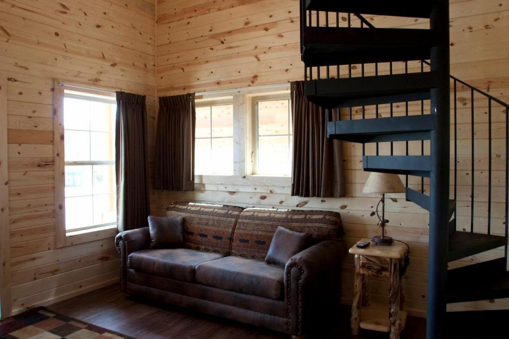 Cabins Of Mackinac & Lodge Mackinaw City Ngoại thất bức ảnh